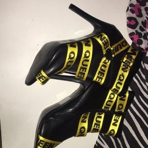 Queen heels